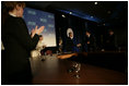 El Presidente George W. Bush participa el miércoles, 4 de mayo de 2005 en una mesa redonda sobre Mejoras al Seguro Social en la Conferencia Económica de Pequeños Negocios Latinos del 2005 en el J.W. Marriott Hotel en Washington, D.C.