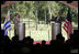 El Presidente George W. Bush y el Presidente Tabaré Vázquez de Uruguay ofrecen una sesión conjunta de prensa, el sábado, 10 de marzo de 2007, en la Estancia Anchorena, una residencia presidencial. Foto de Paul Morse de la Casa Blanca.