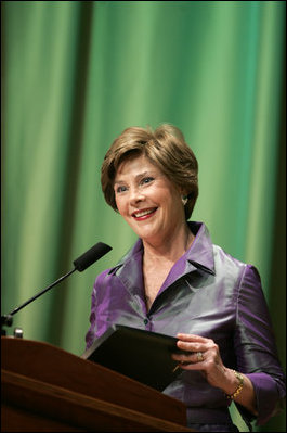 Mrs. Laura Bush welcomes guests to the 2006 National Book Festival Gala, an annual event of books and literature, Friday evening, Sept. 29, 2006 at the Library of Congress in Washington, D.C.