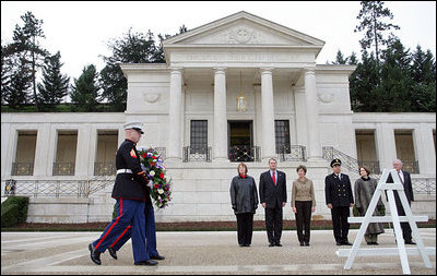 Mrs. Laura Bush participates in a wreath-laying ceremony at the Suresnes American Cemetery, an American cemetery for troops who gave their lives in World War I and World War II, near Paris Tuesday, Jan. 16, 2007.