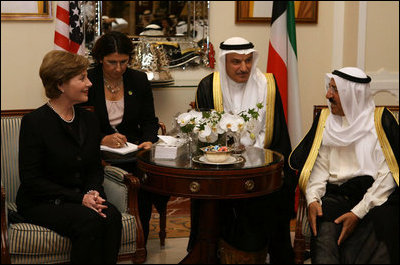 Mrs. Laura Bush meets with Amir Shaykh Sabah Al-Ahmed Al Jaber Al Sabah Wednesday, Oct. 24, 2007, in Kuwait City.