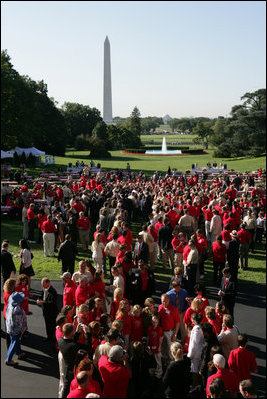 Members of military support organizations meet with Mrs. Laura Bush, President George W. Bush and Vice President Dick Cheney Tuesday, Sept. 18, 2007, on the South Lawn. "It's important people hear from you. It's important people hear your voice. And I want to thank you for organizing," said President Bush in his remarks. "I want to thank you not only for the grassroots support of our families, I want to thank you for going up to Capitol Hill."