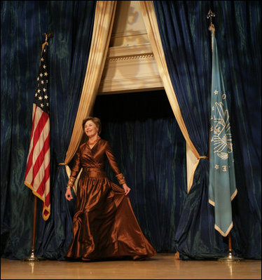 Mrs. Laura Bush is introduced at the National Book Festival Gala Performance Friday, Sept. 28, 2007, where she delivered remarks at the Library of Congress in Washington.