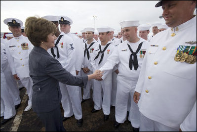 Mrs. Laura Bush shakes hands with sailors of the USS Texas Saturday, September 9, 2006, prior to touring the ship and participating in a Commissioning Ceremony in Galveston, Texas. White House photo by Shealah Craighead 