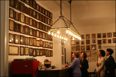 Mrs. Laura Bush tours the American Academy in Rome Saturday, June 9, 2007. The President and Mrs. Bush wrapped up their daylong visit that included an audience with Pope Benedict XVI, and continued their seven-day European journey Sunday with a stop in Albania en route to Bulgaria.