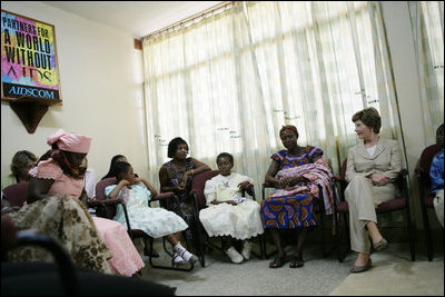 Mrs. Bush visits with patients and their family members at the Korle-Bu Treament Center, Tuesday, Jan. 17, 2006 in Accra, Ghana.