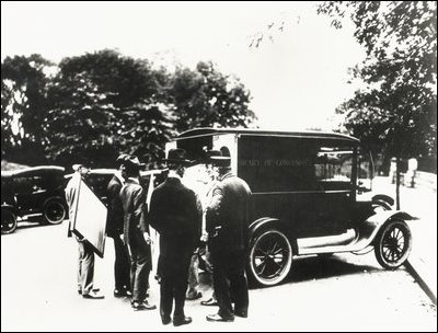 Removal of the originals of the Declaration of Independence and Constitution of the United States from the Department of State Library to the Library of Congress on September 30, 1921.