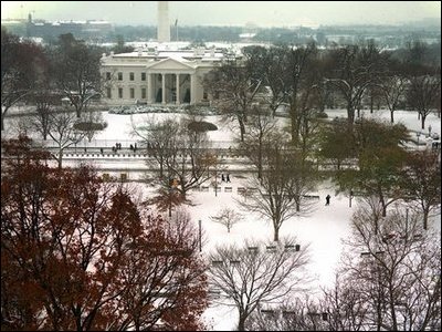 An early winter snow transforms the White House and Lafayette Park into a winter wonderland, Thursday, Dec. 5, 2002.