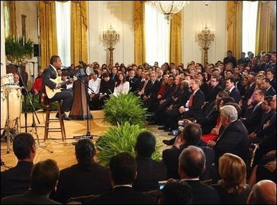 Brazilian Musician Alexandre Pires performs during the Celebration of Hispanic Heritage Month in the East Room, Thursday, Oct 2, 2003.