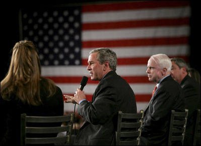 President George W. Bush leads the discussion with participants at the Wings Over the Rockies Air and Space Museum Monday, March 21, 2005. The Denver ‘Conversation on Strengthening Social Security’ was the last of the day in the president’s travels.