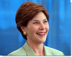 Laura Bush visits Fort Jackson Army Base, for a “Troops to Teachers” rally in Columbia, South Carolina May 8, 2001.  White House photo by Paul Morse