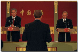 Presidents Bush and Putin hold a joint press conference during the APEC economic summit in Shanghai, China, Oct. 21. White House photo by Tina Hager.