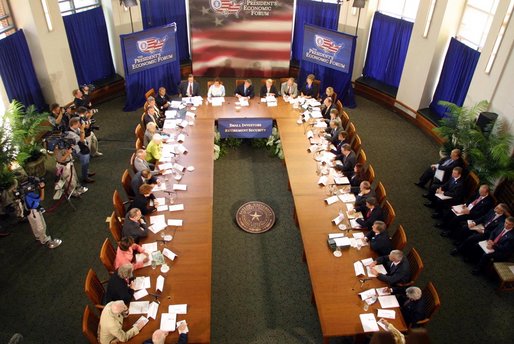 The President listens to concerns and ideas from panelists at the Small Investors and Retirement Security discussion session at the President's Economic Forum held at Baylor University in Waco, Texas on Tuesday August 13, 2002. 