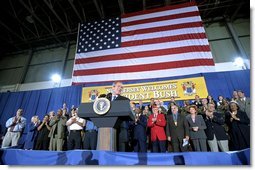 President George W. Bush addresses service personnel and guests at the Army National Guard Aviation Support Facility in Trenton, New Jersey, Monday, Sept. 23. White House photo by Tina Hager.