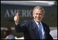 President George W. Bush departs Waco, Texas, Wednesday, Sept. 29, 2004. White House photo by Eric Draper.