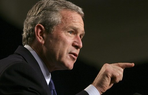 President George W. Bush discusses Social Security at the Lake Nona YMCA Family Center in Orlando, Fla., Friday, March 18, 2005. White House photo by Eric Draper