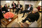 President George W. Bush and Ukrainian President Viktor Yushchenko meet in the Oval Office prior to participating in a joint press availability at the White House April 4, 2005.White House photo by Eric Draper