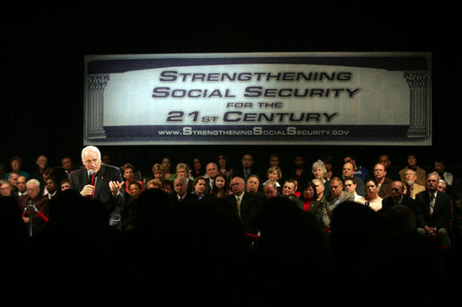 Vice President Dick Cheney discusses Social Security during a town hall meeting at Burlington Community College in Pemberton Township, N.J., Friday, April 15, 2005. White House photo by David Bohrer