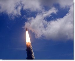 The Space Shuttle Discovery launches Tuesday, July 26, 2005, at the Kennedy Space Center in Cape Canaveral, Florida.  White House photo by Krisanne Johnson