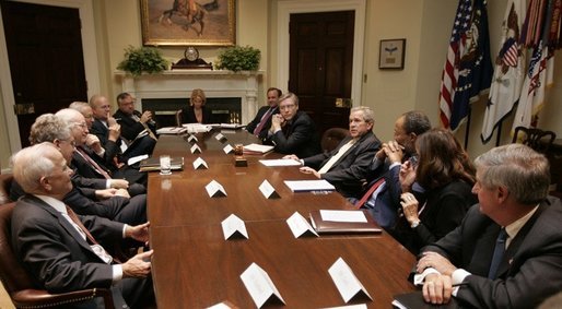 President George W. Bush meets Wednesday, Sept. 21, 2005 in the Roosevelt Room at the White House, with members of the President's Commission to Strengthen Social Security. White House photo by Paul Morse