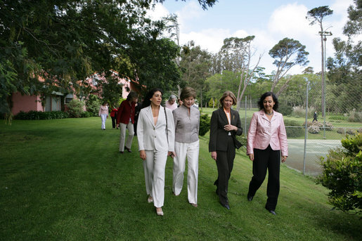 Mrs. Laura Bush walks with women leaders during her visit Friday, Nov. 4, 2005, to Estancia Santa Isabel, a ranch near Mar del Plata, site of the 2005 Summit of the Americas. White House photo by Krisanne Johnson