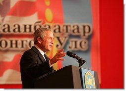 President George W. Bush delivers remarks Monday, Nov. 21, 2005, during his stop in Ulaanbaatar, Mongolia.  White House photo by Shealah Craighead