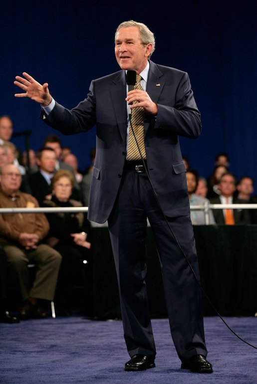 President George W. Bush speaks during remarks on the Global War on Terror in Louisville, Kentucky, Wednesday, Jan. 11, 2006. White House photo by Eric Draper