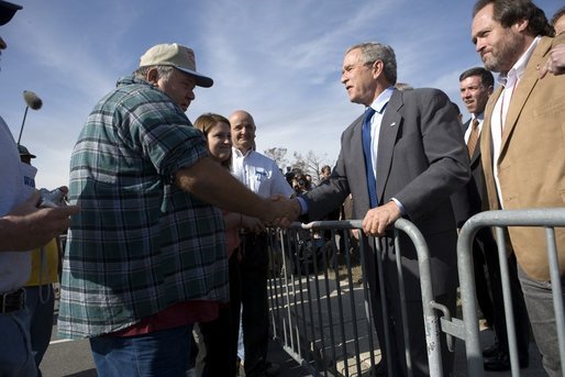 President George W. Bush greets first responders in Waveland, Miss., Thursday, Jan. 12, 2006. White House photo by Eric Draper