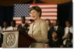 Mrs. Laura Bush addresses an audience at the Accra Teacher Training College in Accra, Ghana, Tuesday, Jan. 17, 2006, to help launch the African Education Initiative Textboooks Program.  White House photo by Shealah Craighead