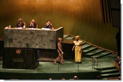 Mrs. Laura Bush walks to meet UN Protocol Officer Mary Muturi of Kenya after addressing the United Nations General Assembly's High-Level Meeting on AIDS at the United Nations in New York Friday, June 2, 2006. White House photo by Shealah Craighead