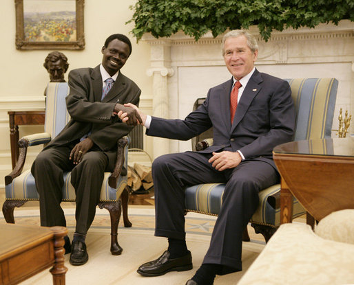 President George W. Bush welcomes Sudanese Liberation Movement leader Minni Minnawi to the Oval Office Tuesday, July 25, 2006, in Washington, D.C., meeting to discuss the Darfur region of western Sudan. White House photo by Kimberlee Hewitt