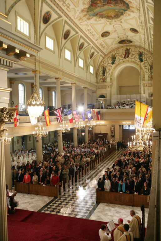 President George W. Bush and Laura Bush, center-front row, join hundreds of guests and parishioners Tuesday, Aug. 29, 2006, during a service at New Orleans' St. Louis Cathedral commemorating the first anniversary of Hurricane Katrina. White House photo by Shealah Craighead