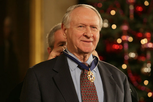 President George W. Bush honors William Safire with the 2006 President Medal of Freedom during ceremonies Friday, Dec. 15, 2006, at the White House. Said the President of the former White House speech writer and newspaperman, "He's a voice of independence and principle, and American journalism is better for the contributions of William Safire." White House photo by Shealah Craighead