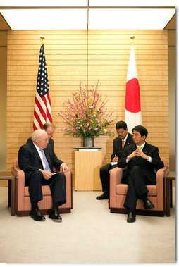 Vice President Dick Cheney meets with Prime Minister Shinzo Abe of Japan, Wednesday, Feb. 21, 2007, at the Kantei, the official residence of the Prime Minister, in Tokyo. White House photo by David Bohrer