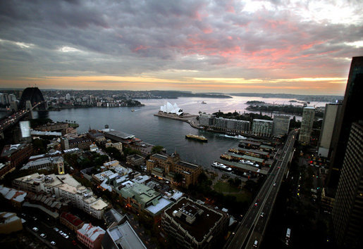 A pastel sky is seen Friday morning, Feb. 23, 2007, over Sydney, Australia, where Vice President Dick Cheney is currently on a three-day visit. White House photo by David Bohrer