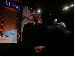 Vice President Dick Cheney addresses the American Israel Public Affairs Committee (AIPAC) 2007 Policy Conference as a U.S. Secret Service agent stands by Monday, March 12, 2007 in Washington, D.C.  White House photo by David Bohrer