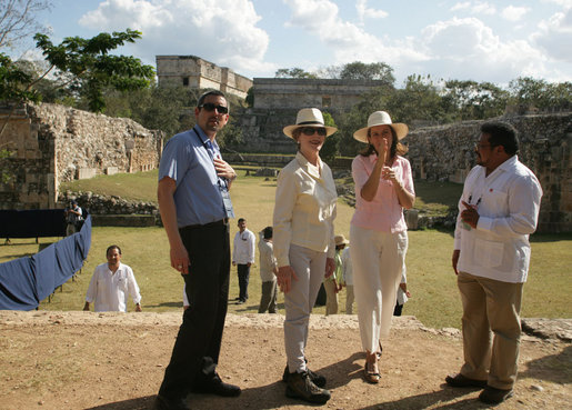 Mrs. Margarita Zavala, wife of Mexico's President Felipe Calderon, offers Mrs. Laura Bush a point of interest Tuesday, March 13, 2007, during their tour of Mayan ruins in Uxmal, Mexico. The visit to Mexico marked the final leg of the visit by the President and Mrs. Bush to Latin America. White House photo by Shealah Craighead