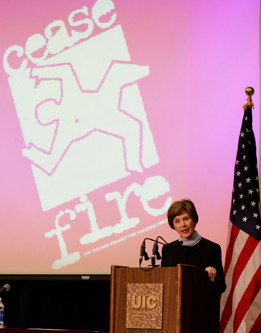 Mrs. Laura Bush addresses her remarks at the CeaseFire CEO Summit at the University of Illinois at Chicago, Thursday, March 29, 2007, where Mrs. Bush praised the CeaseFire Chicago program as an outstanding example of how communities can work together to provide our nation's youth with a safe and positive place to learn and grow. White House photo by Shealah Craighead