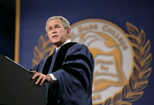 President George W. Bush speaks to the estimated 1,500 graduates of Miami Dade College - Kendall Campus Saturday, April 28, 2007. The President told the Class of 2007, "The opportunities of America make our land a beacon of hope for people from every corner of the world." White House photo by Eric Draper