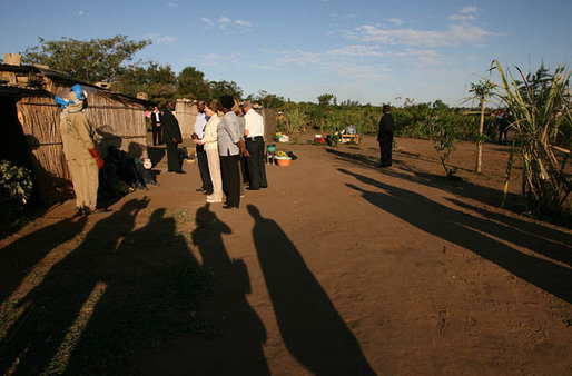 Mrs. Laura Bush visits a malaria spraying site Wednesday, June 27, 2007, in Mozal, Mozambique. Each year more than one million people die of malaria. Of these deaths, 85 percent occur in sub-Saharan Africa. For children in Africa, malaria is the leading cause of death. White House photo by Shealah Craighead