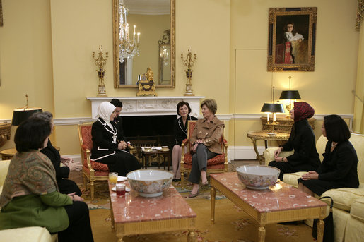 Mrs. Laura Bush hosts a tea for Mrs. Emine Erdogan, wife of Prime Minister Recep Tayyip Erdogan of Turkey, Monday, Nov. 5, 2007, in the Yellow Oval Room within the private residence of the White House. White House photo by Shealah Craighead