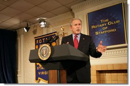 President George W. Bush delivers remarks on the economy during a visit Monday, Dec. 17, 2007, to Fredericksburg, Va., where he spoke to an audience of business and community leaders from the Rotary Club of Stafford, the Fredericksburg Rotary Club, the Rappahannock Rotary Club, and the Fredericksburg Regional Chamber of Commerce. White House photo by Chris Greenberg