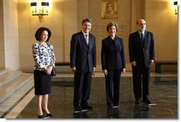 Mrs. Laura Bush poses for photos with Nabi Sensoy, Turkish Ambassador to the United States, his wife Gulgun Sensoy, and Dr. Ben Bernanke, Federal Reserve Chairman Friday January 18, 2007, during a visit to the Contemporary Turkish Painting Exhibit at the Federal Reserve in Washington, D.C. White House photo by Shealah Craighead