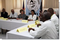 Mrs. Laura Bush attends a briefing Thursday, March 13, 2008 at the GHESKIO HIV/AIDS Center in Port-au-Prince, Haiti. GHESKIO is a participant in the President’s Emergency Plan for AIDS Relief (PEPFAR), which has contributed approximately $365 million to fight HIV/AIDS in Haiti.  White House photo by Shealah Craighead