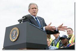 President George W. Bush delivers remarks on trade policy Tuesday, March 18, 2008, at the Blount Island Marine Terminal in Jacksonville, Fla. White House photo by Chris Greenberg