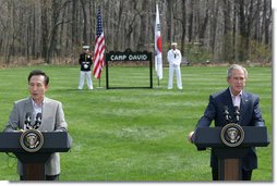 President George W. Bush and South Korean President Lee Myung-bak hold a joint press availability Saturday, April 19, 2008, at the Presidential retreat at Camp David, Md., during a two day visit with both President Myung-bak and Mrs. Kim Yoon-ok. White House photo by Joyce N. Boghosian