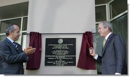 President George W. Bush joins Mexico’s President Felipe Calderon in unveiling a plaque Monday, April 21, 2008, at the reopening of the Mexican consulate in New Orleans. President Bush will participate in meetings with President Calderon and Canadian Prime Minster Stephen Harper at the 2008 North American Leaders’ Summit.  White House photo by Joyce N. Boghosian