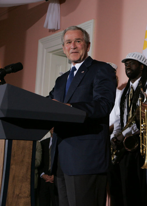 President George W. Bush addresses his remarks at the U.S. Chamber of Commerce reception Monday evening, April 21, 2008, prior to attending the 2008 North American Leaders’ Summit dinner in New Orleans. White House photo by Joyce N. Boghosian