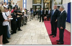 President George W. Bush and President Shimon Peres of Israel talk to members media following their meeting Wednesday, May 14, 2008, at President Peres' Jerusalem residence. White House photo by Joyce N. Boghosian