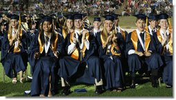 Members of the Class of 2008 listen to Mrs. Laura Bush as she delivers the commencement speech Thursday, May 29, 2008, at Enterprise High School in Enterprise, Alabama.  White House photo by Shealah Craighead